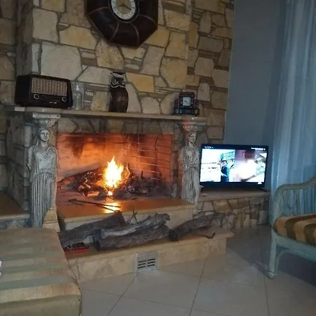 Aretousa Villa *