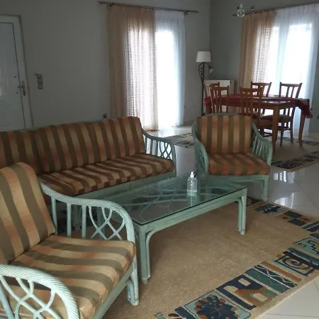 Aretousa Villa